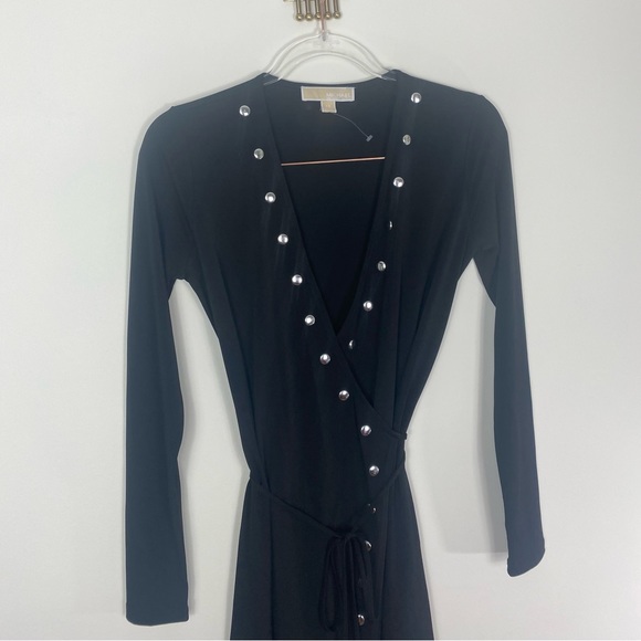 MICHAEL MICHAEL KORS NLACK EMBELLISHED WRAP-DRESS - Picture 8 of 11